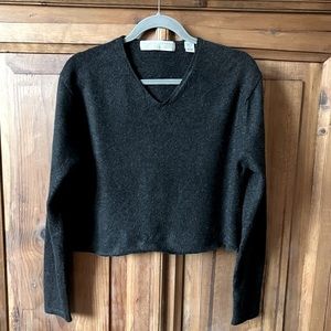 Valerie Stevens Two Ply Cashmere Cropped Black V Neck Sweater Size Medium